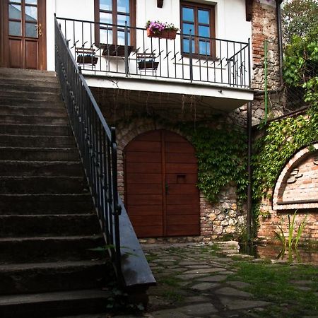 Pension Fajka Микулов Экстерьер фото